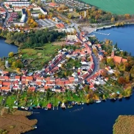An Der Mueritz Mit Seeblick Apartmán *
