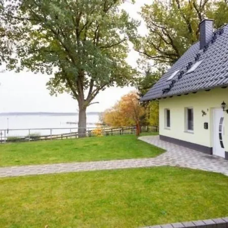 An Der Mueritz Mit Seeblick Apartmán *