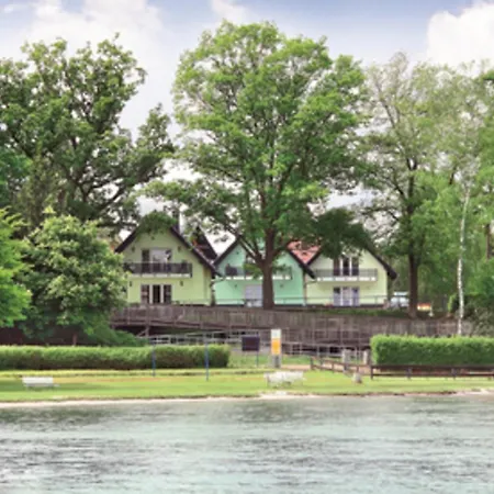 An Der Mueritz Mit Seeblick